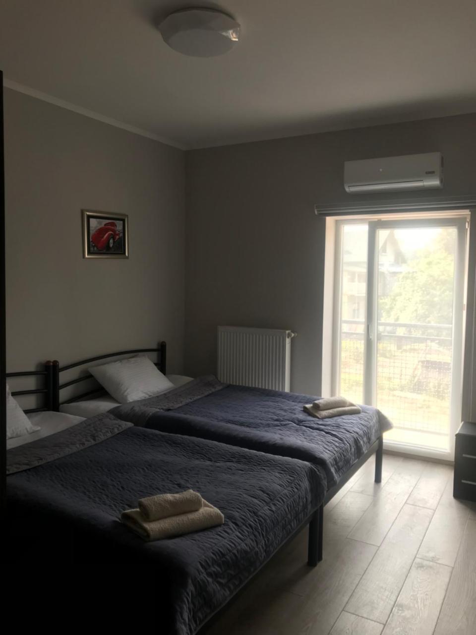 Motozona Hotel Briukhovychi Buitenkant foto